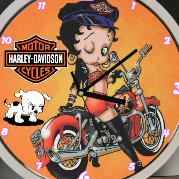 Betty Boop Harley Davidson clock - Picture 6 of 6